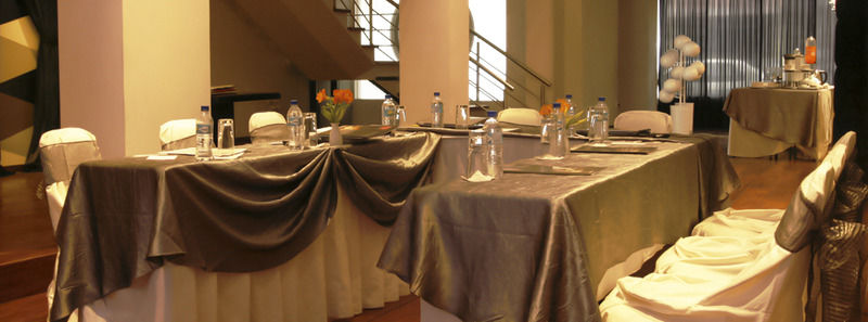 Nu House Boutique Hotel Quito Bagian luar foto